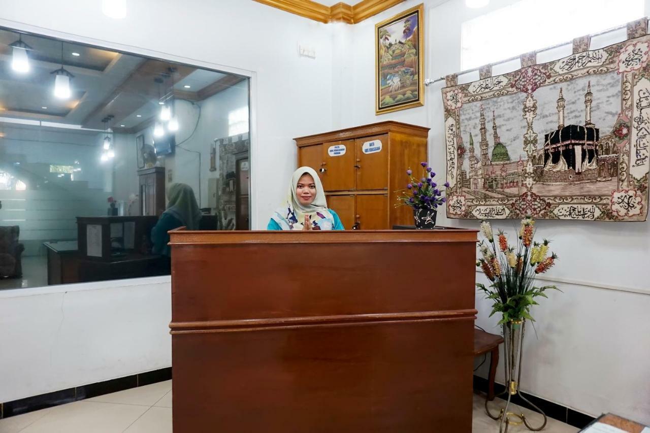OYO 694 Khasanah Residence Pekanbaru Bagian luar foto